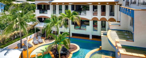 Regal Port Douglas - Accommodation QLD 4