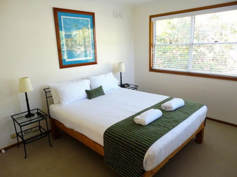 Noosa Entrance Waterfront Resort - Accommodation QLD 1