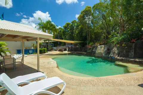 Noosa Entrance Waterfront Resort - Accommodation QLD 5