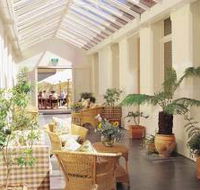 AnsoniA on Lydiard - Accommodation QLD