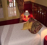 Triune House Bed and Breakfast - Accommodation QLD