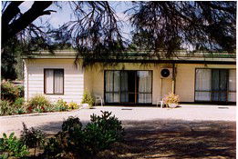 Ungarra SA Accommodation QLD
