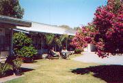 Siesta Lodge - Accommodation QLD 0