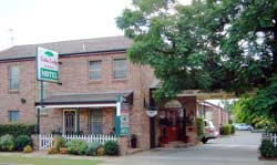 Cedar Lodge Motel - Accommodation QLD 0