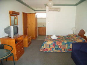 Campaspe Lodge - Accommodation QLD 2
