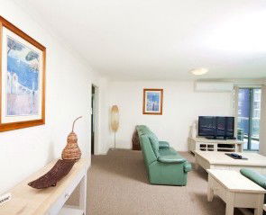 Sails Apartments - Accommodation QLD 0