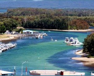 Sails Apartments - Accommodation QLD 5