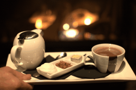 Breathtaker All Suite Hotel & Spa - Accommodation QLD 1