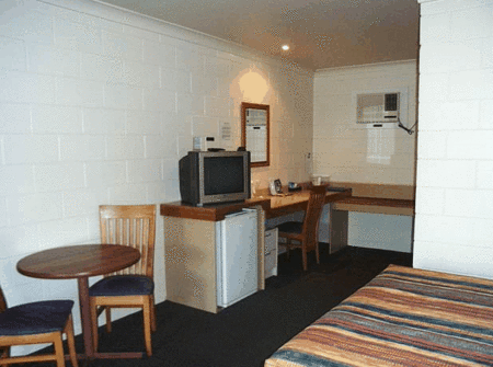 Country Ayr Motel - Accommodation QLD 3