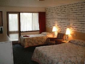 Edinburgh Motor Inn - Accommodation QLD 2