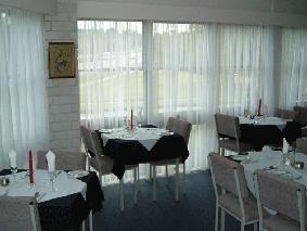 Edinburgh Motor Inn - Accommodation QLD 3