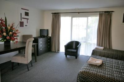 Frankston Motel - Accommodation QLD 0