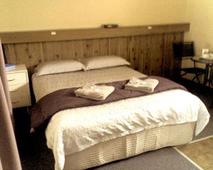 GLENROWAN KELLY COUNTRY MOTEL - Accommodation QLD 1