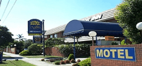 Hume Villa Motor Inn - Accommodation QLD
