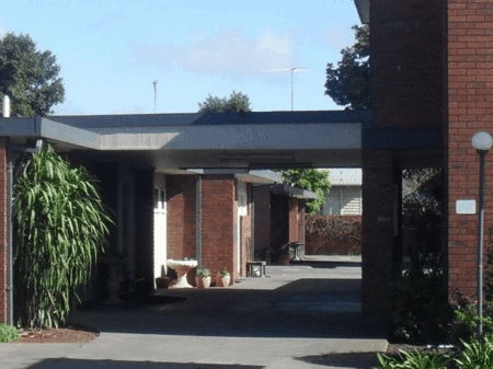 Kardinia Park Motel - thumb 1