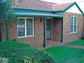 Shannon Motor Inn - Accommodation QLD 2