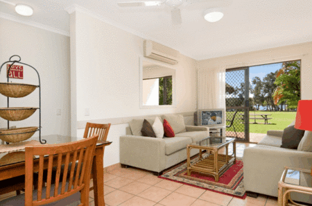 Cayman Quays - Accommodation QLD