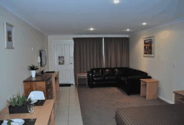 Emu Point Motel - Accommodation QLD 3
