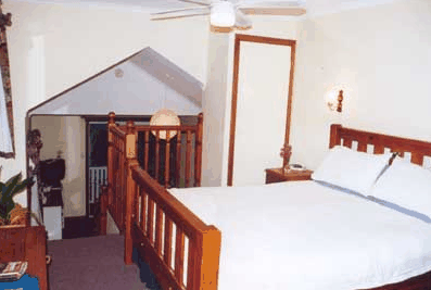 Tea Gardens Waterfront Bed And Breakfast - Accommodation QLD
