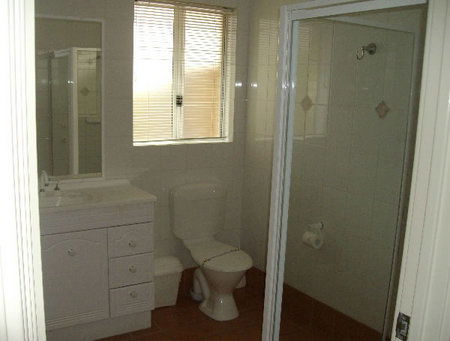 Gale Street Motel And Villas - Accommodation QLD 0