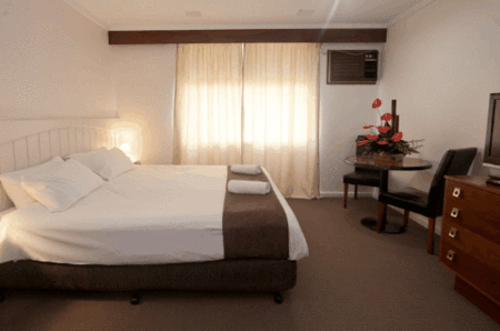 Amity Motor Inn - Accommodation QLD 4
