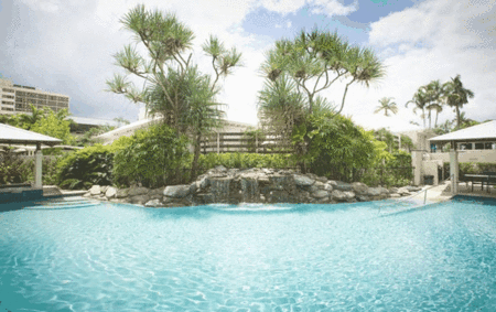 Mantra Esplanade - Accommodation QLD 4