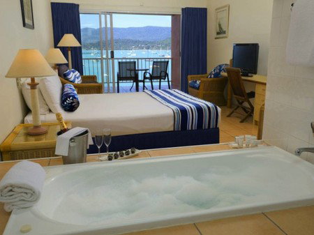 Coral Sea Resort - Accommodation QLD 5