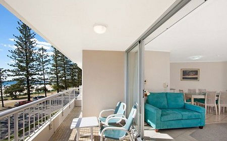 Rainbow Place Holiday Apartments - Accommodation QLD 4