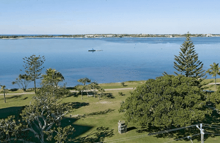 Blue Waters Apartments - Accommodation QLD