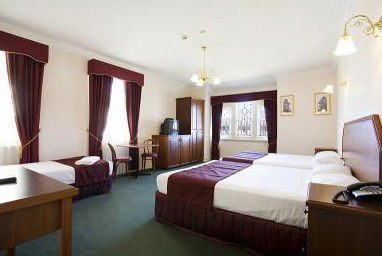 Palais Royale - Accommodation QLD 3