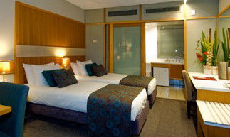 Downtowner On Lygon - Accommodation QLD 4