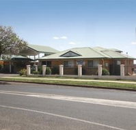 Across Country Motor Inn - Accommodation QLD