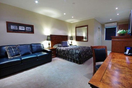 Quality Hotel Powerhouse - Accommodation QLD 3