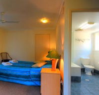 Blue Waters Motel - Accommodation QLD