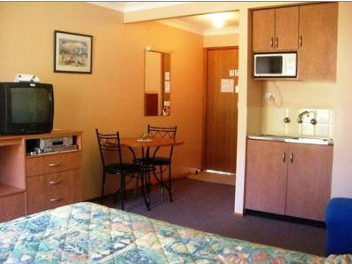 Bridge View Motel - Accommodation QLD 1