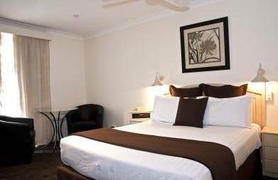 Central Caleula Motor Lodge - Accommodation QLD 3