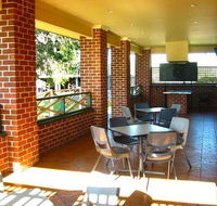 Cobargo Hotel Motel - Accommodation QLD