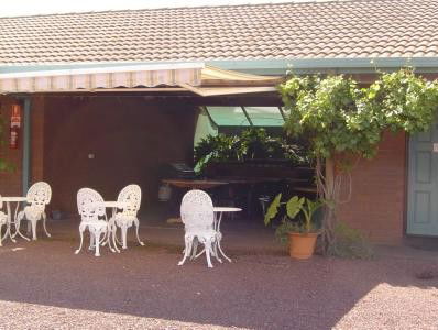 Kanimbla Motor Inn - Accommodation QLD 2