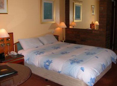 Matador Motor Inn - Accommodation QLD 2