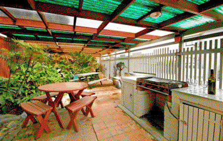 East Port Motor Inn - Accommodation QLD 5
