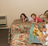 Oriana Motor Inn - Accommodation QLD