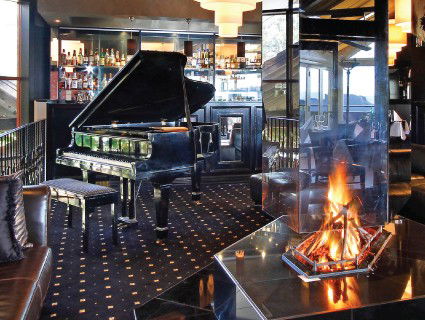 Echoes Hotel And Restaurant - Accommodation QLD 3