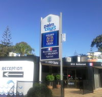 Palm Court Motor Inn - Accommodation QLD