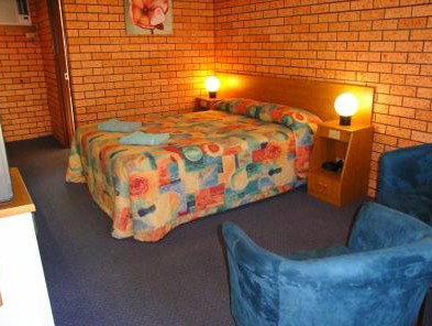 Royal Palms Motor Inn - Accommodation QLD 2