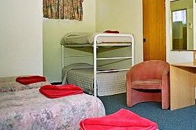 Red Chief Motel - Accommodation QLD 3