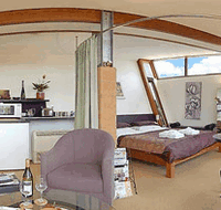 Bettenay's Vineyard and Winery - Accommodation QLD