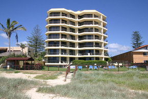 Spindrift On The Beach - Accommodation QLD 0