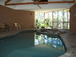 Burra Motor Inn - Accommodation QLD 2