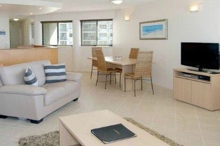 Malibu Mooloolaba - Accommodation QLD 2