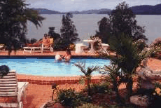 Galway Downs Lakeside Country House - Accommodation QLD 0
